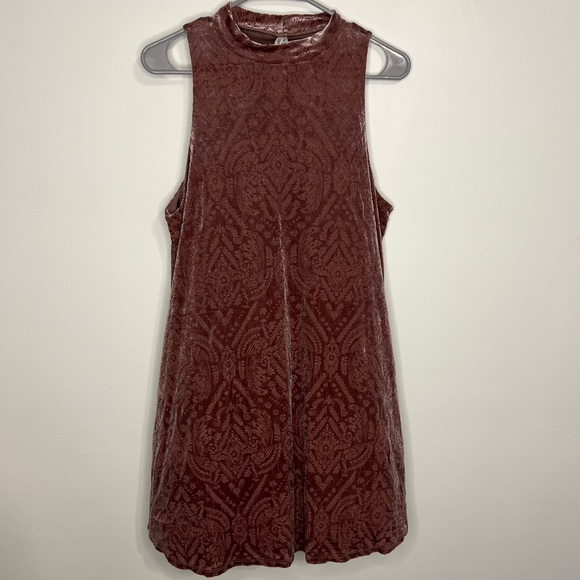 Mudd Dresses & Skirts - Velvet Dress